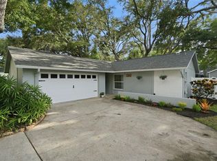 201 Arbor Glen Dr, Palm Harbor, FL 34683
