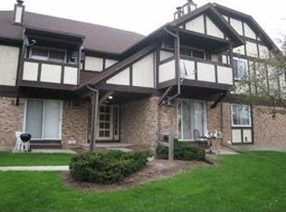 7345 Century Pl #102, Middleton, WI 53562