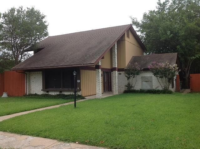 1st image of 4637 Oakwood Dr
