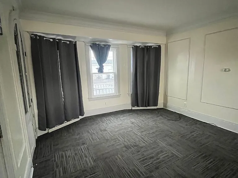 2729 Dewey Ave — Photo 17