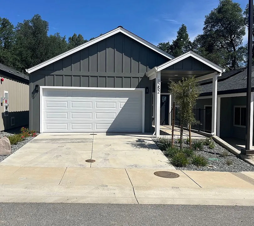 1252 Old Alturas Rd