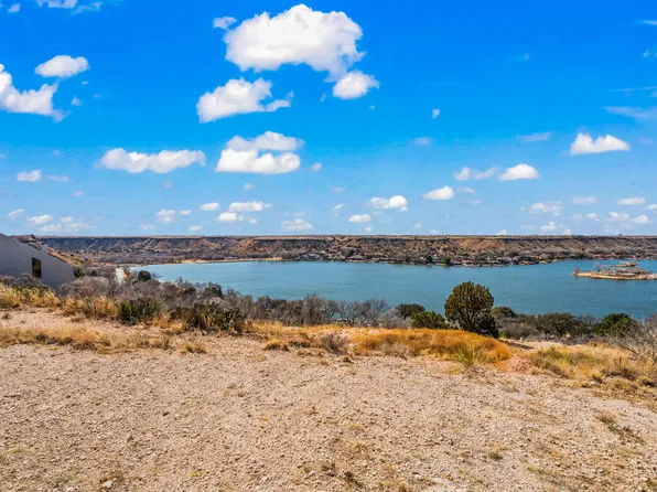 87 E Canyonview Dr, Ransom Canyon, TX 79366