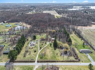 8710 Hagar Shore Rd, Watervliet, MI 49098