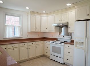 244 Williams Rd, Bryn Mawr, PA 19010