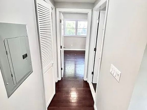 3rd image of 206 N Walnut St #9A