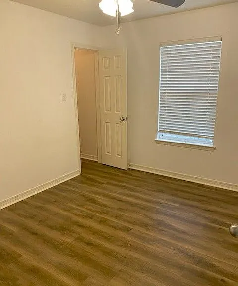 11111 Sonja Dr — Photo 12