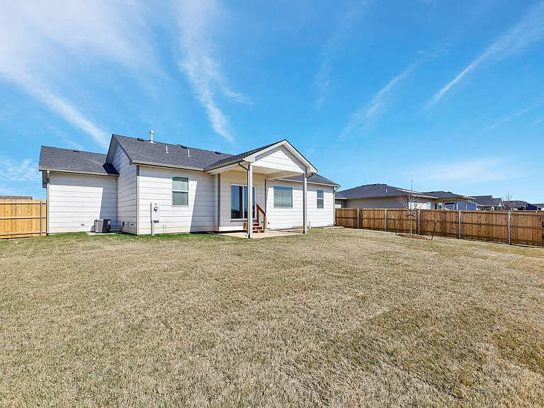 4625 S Doris Ct — Photo 40
