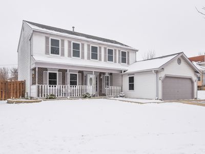 72 Brookstone Dr, Streamwood, IL, 60107