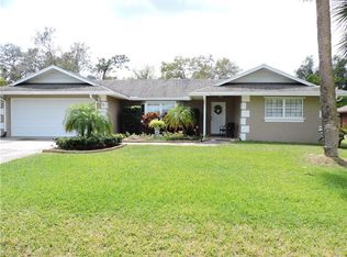 6 Sunset Dr, Sebastian, FL 32958