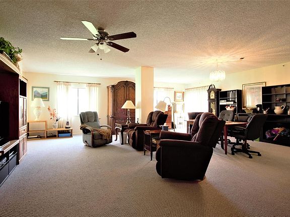 5th image of 10330 W Thunderbird Blvd APT A103