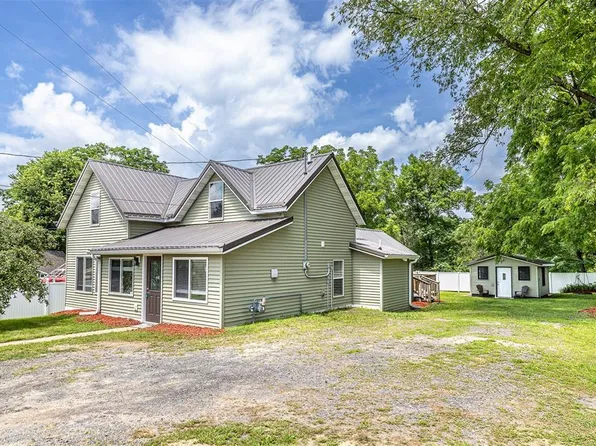 214 Roosevelt Road, Black River Falls, WI 54615