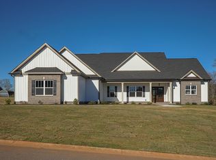 1013 Waterside Dr, Easley, SC 29642