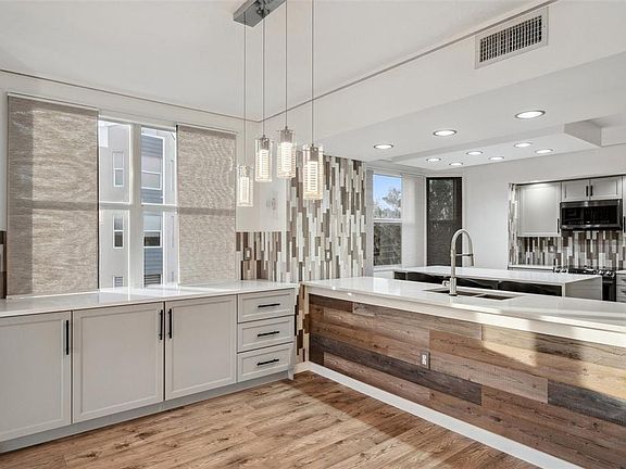 5th image of 960 STARKEY ROAD #3406