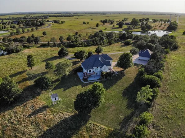 764 Covey Run, Burlington, KS 66839