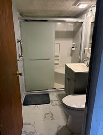 5th image of 215 E Hickman St