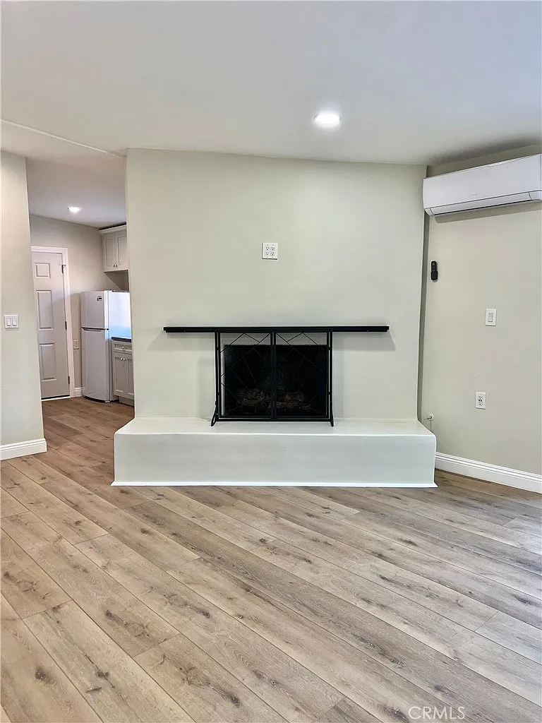 Studio, 480 sqft, $1,950 — Photo 4