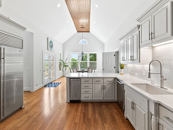 Gourmet kitchen with all the supplies you would need for cooking a meal with your family.