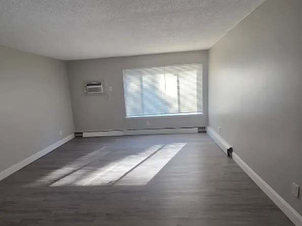 16700 Lahser Rd APT 13, Detroit, MI 48219
