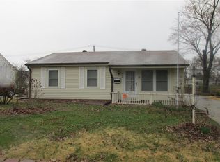 858 Saint Benedict Dr, Cahokia, IL 62206