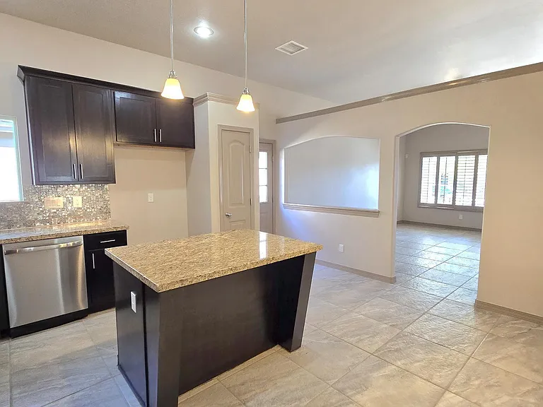 3857 Loma Cortez Dr — Photo 8