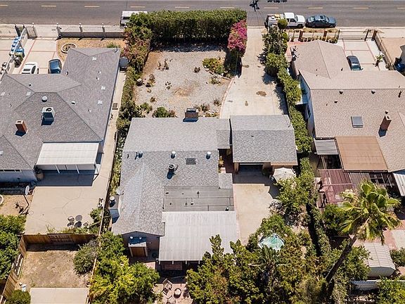 3rd image of 7019 Bellaire Ave