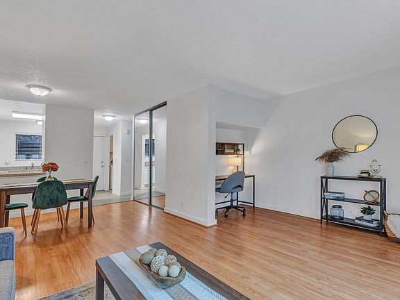 4th image of 900 Southampton Road #110
