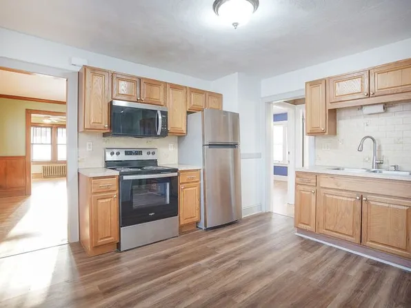 109 Carver St Unit 109, Springfield, MA 01108