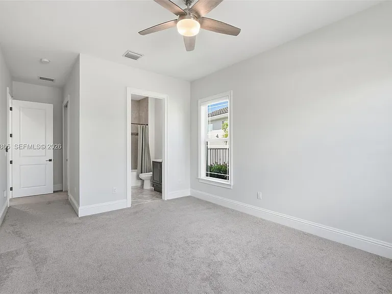 4662 Estates Cir — Photo 49