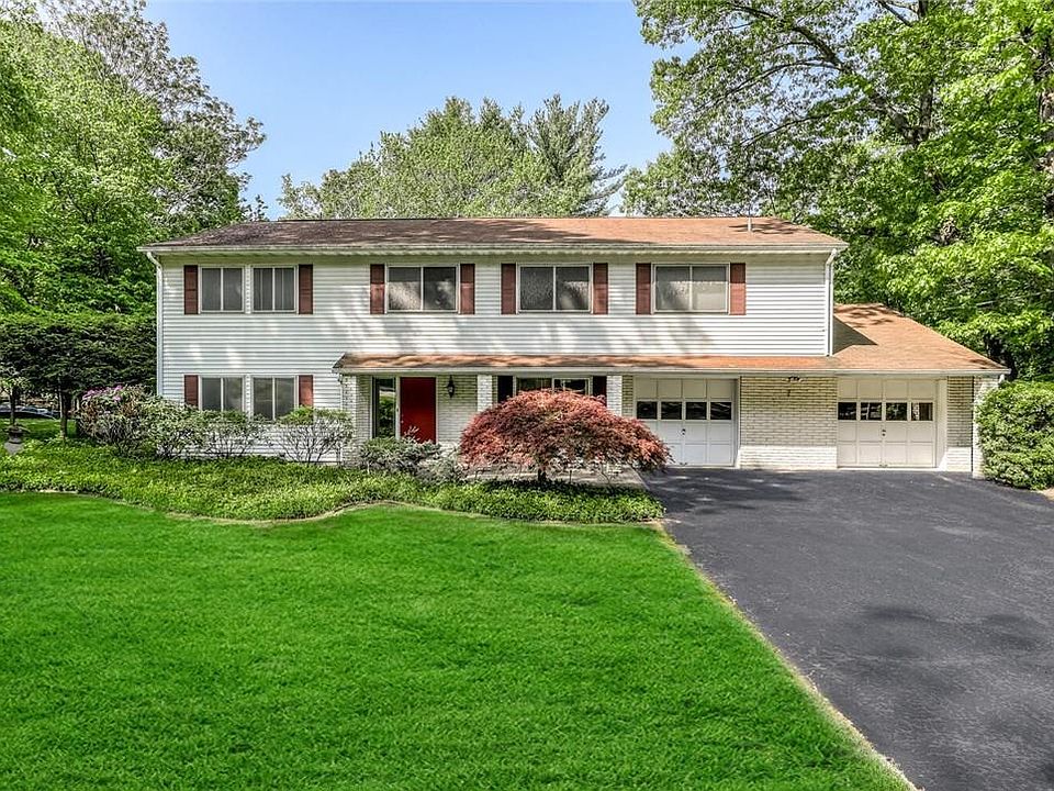 1st image of 7 Louis Avenue