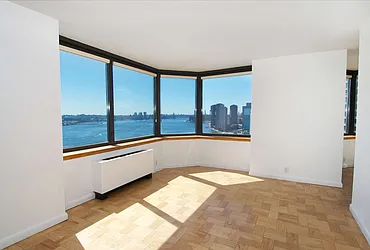 Rented by Luxury Habitat