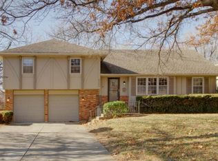 9360 Lamar Ave, Overland Park, KS 66212