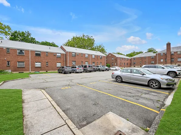 16-01 160th Street image 15 of 17