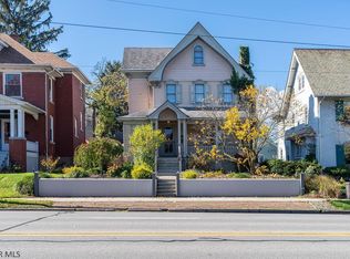 805 Penn St, Hollidaysburg, PA 16648
