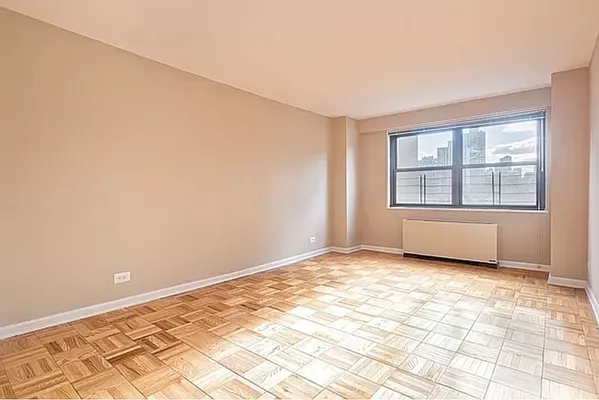 Rented by UES Management | media 8