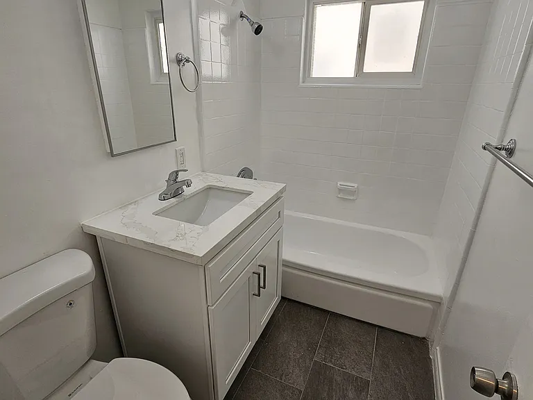 3916 Kentucky Dr #2 — Photo 8