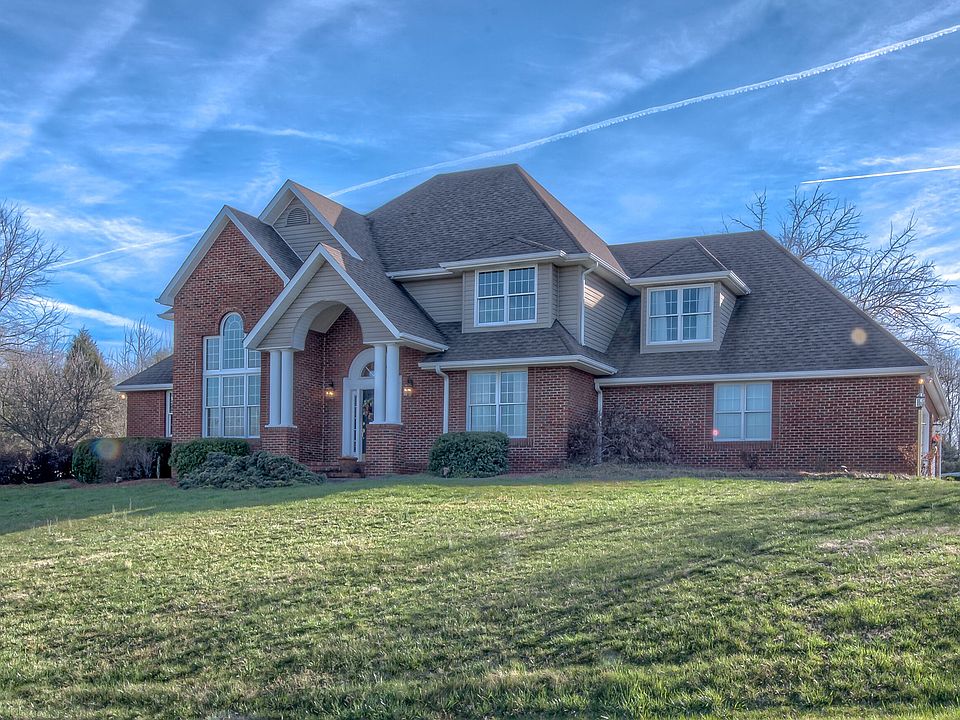 1st image of 293 Greystone Drive