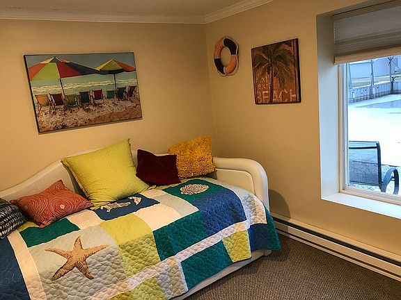 Bedroom  with trundle bed