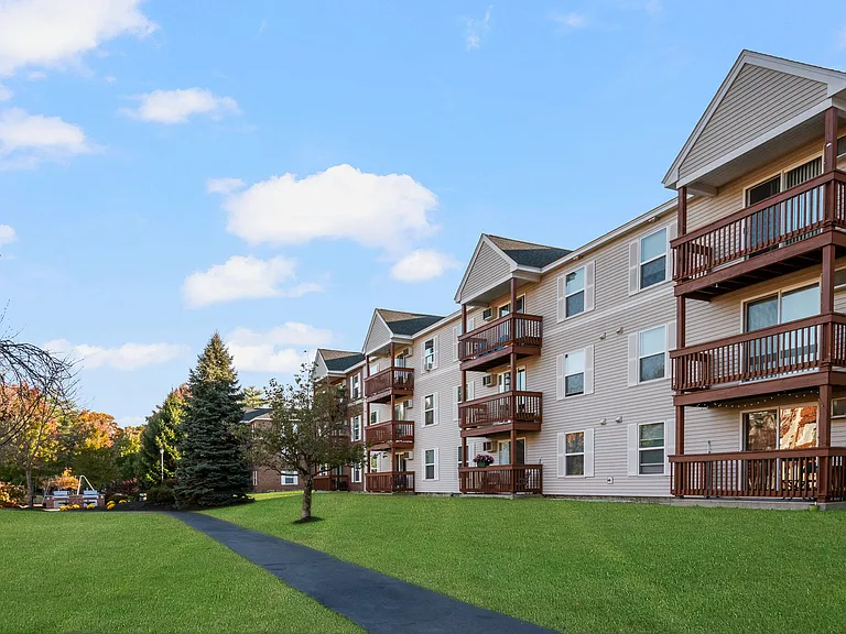 Penacook Place Apartments — Photo 12
