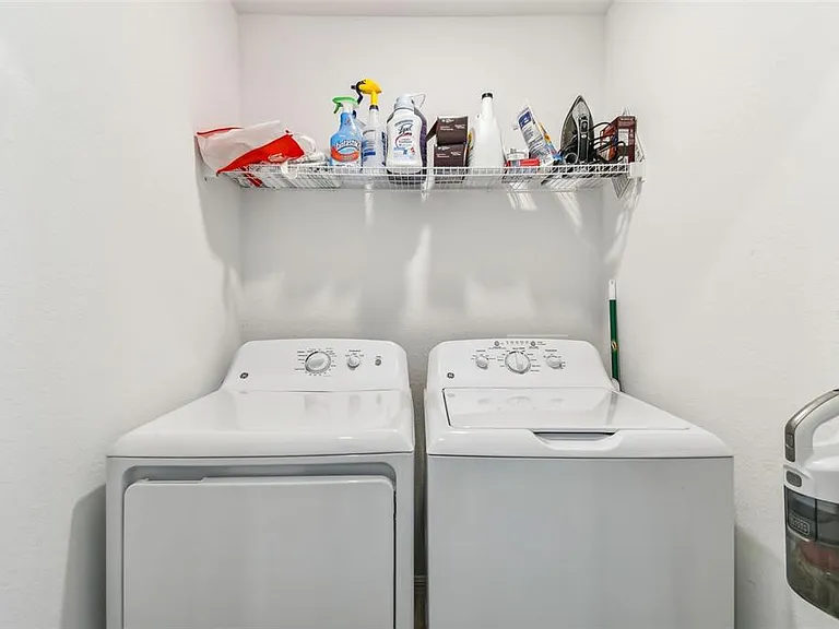 18114 Gawthrop Dr #106 — Photo 29