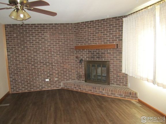 3rd image of 303 Belmont Pl S