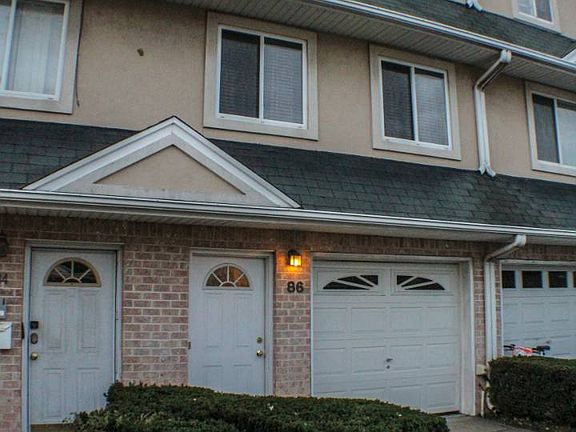 4th image of 86 Sea Gate Ct