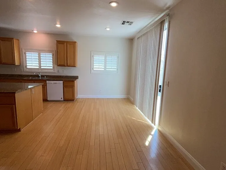 6043 Eganridge Ct — Photo 10