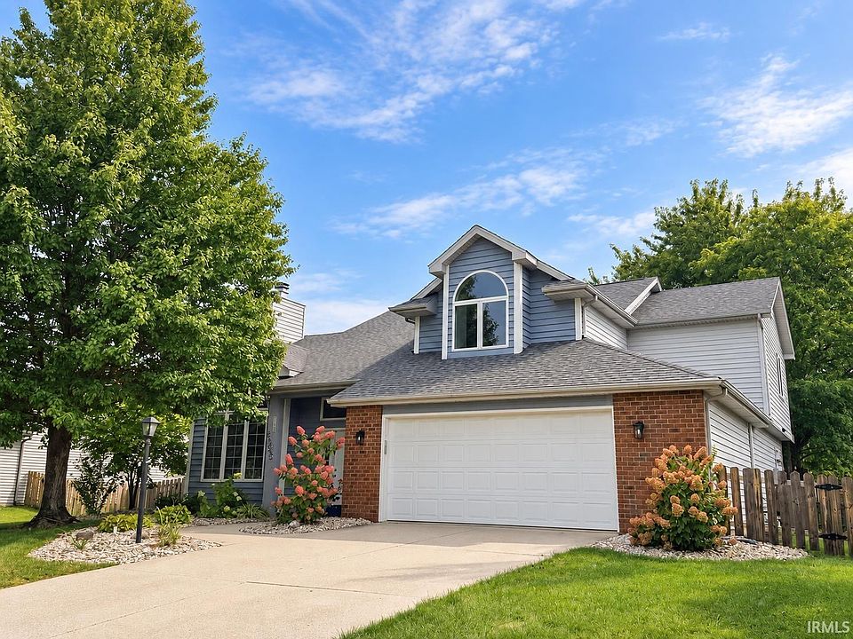 1st image of 8325 Deer Brook Pl