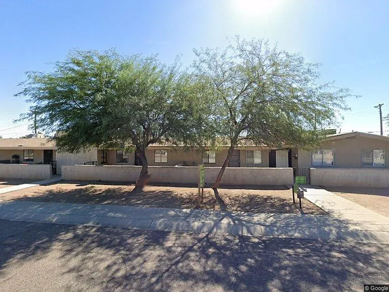 3615 E Coronado Rd #2 — Photo 11