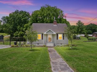 122 Old Mulberry Rd, Fayetteville, TN 37334