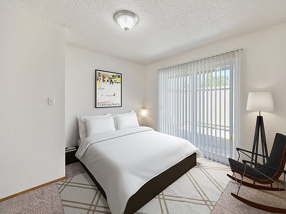 5th image of 10214 Lakeview Ave SW #0B-1Ba-450Sqft