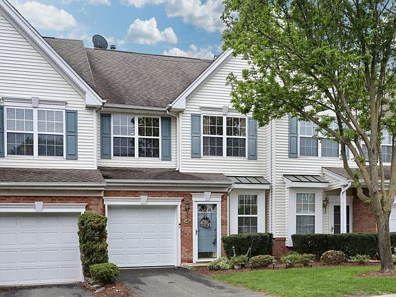 2nd image of 141 Cambridge Dr