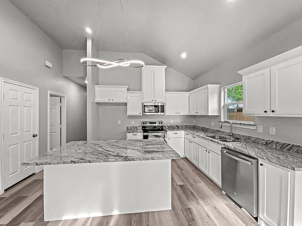 1st image of 1225 Wesley St