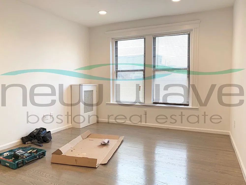 2 bed, 999 sqft, $3,500 — Photo 4