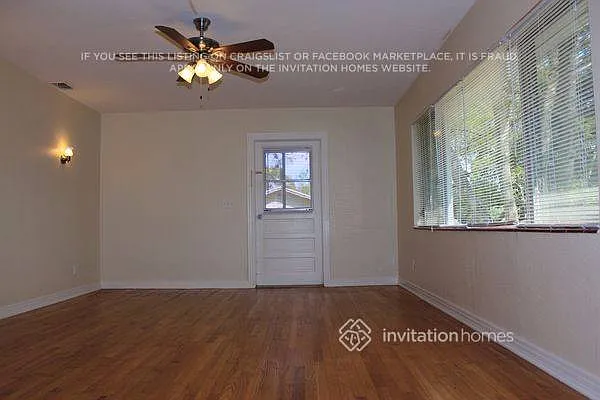 731 Pine Ln — Photo 5